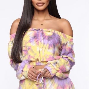 Tye dye crop sweater